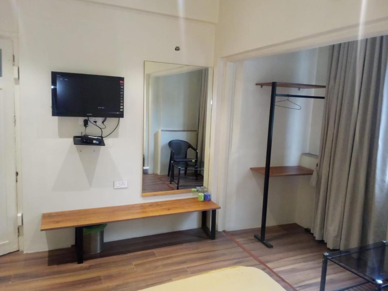 Hotel Ashoka, Pune Yerandwane Kültér fotó